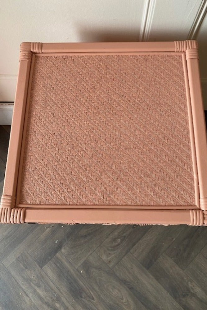 Table de chevet rose pâle - ÉCHANTILLON