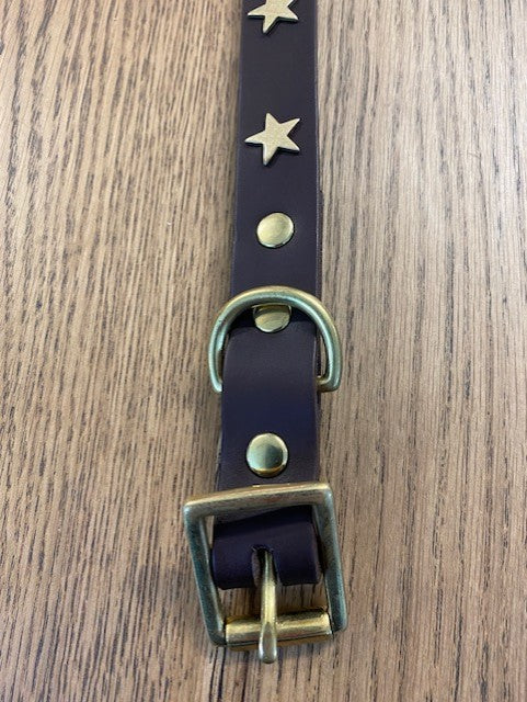 Collier pour chien en cuir marron avec étoiles - ÉCHANTILLON