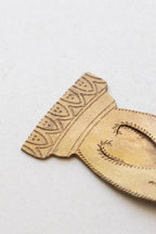 Marque-page effet vieilli à la main