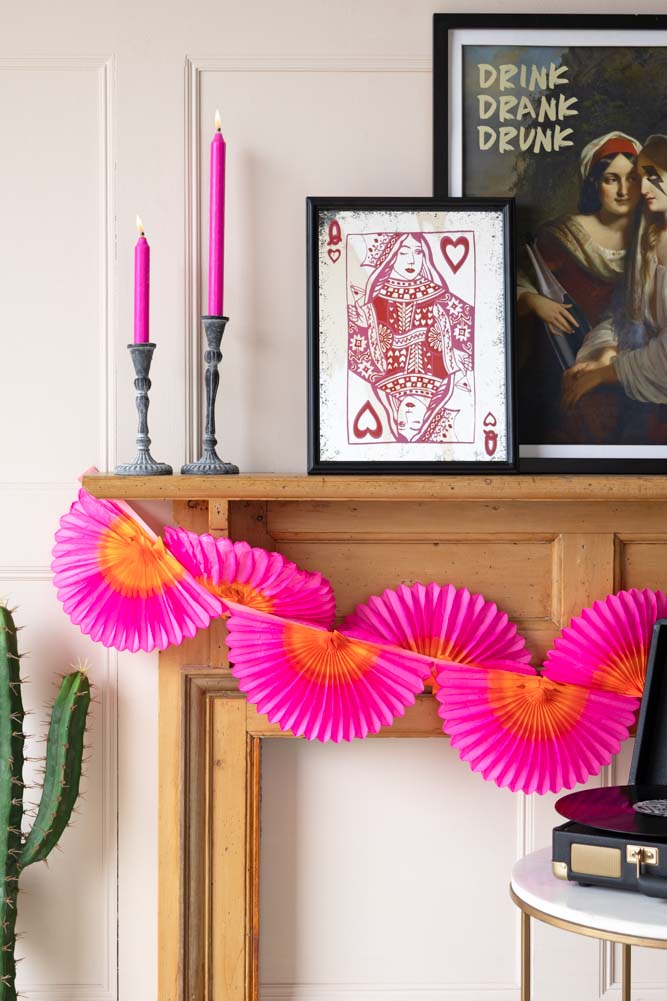 Magnifique guirlande en papier classique fabriquée à la main en rose et orange