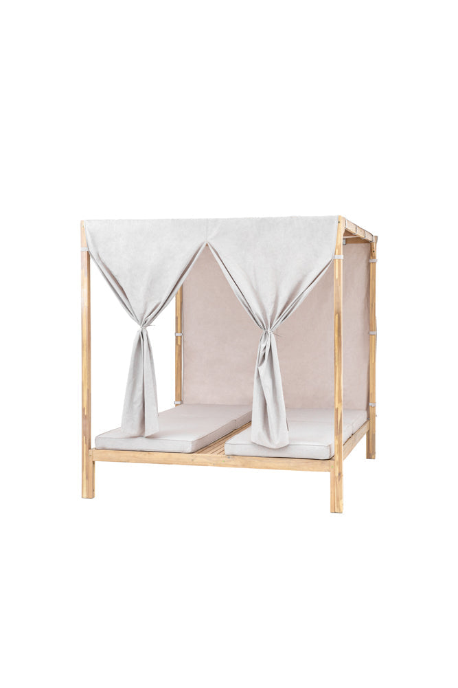 Magnifique lit de jardin à baldaquin