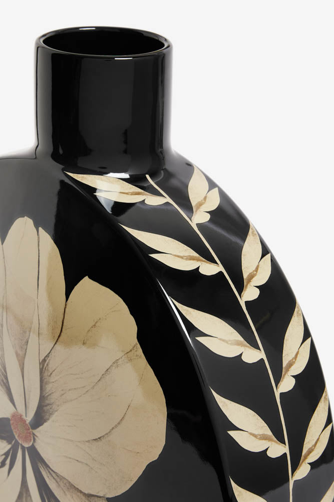 Vase floral noir et crème