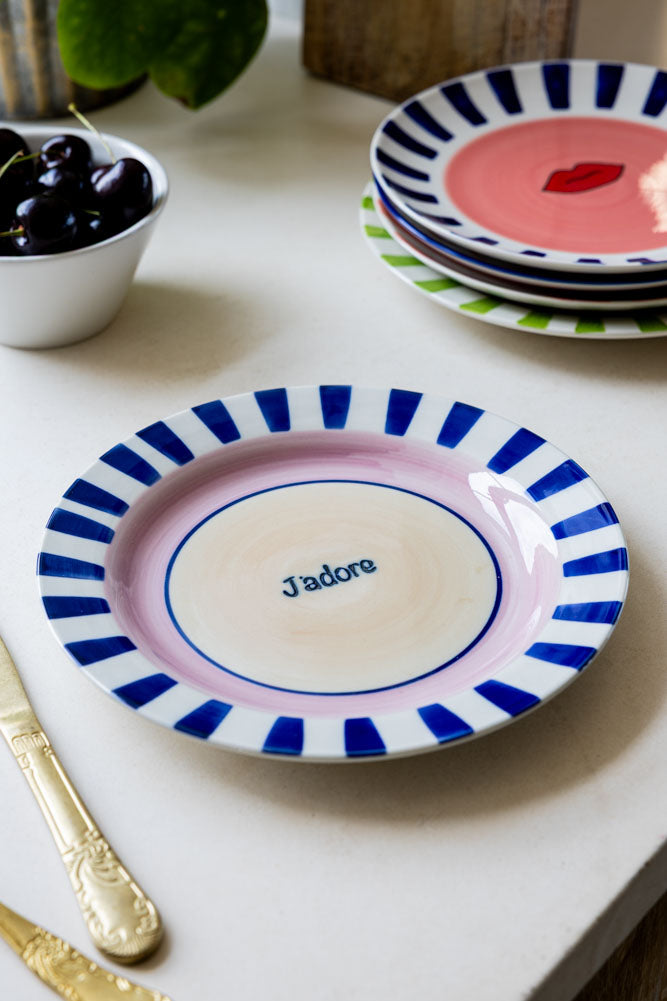 Assiette de service en céramique J'adore bleu et rose