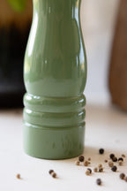 Moulin à poivre vert classique