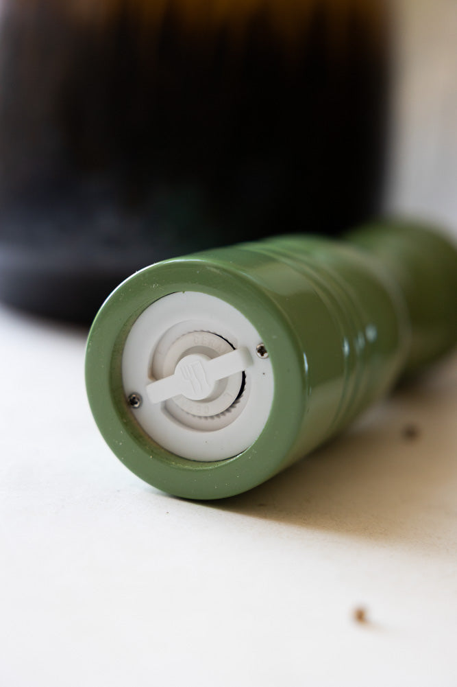 Moulin à poivre vert classique