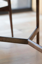 Table à manger ronde en acacia et marbre
