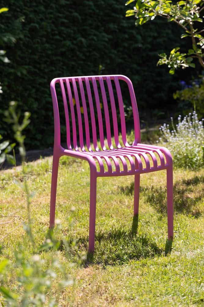 Chaise de jardin d'extérieur rose
