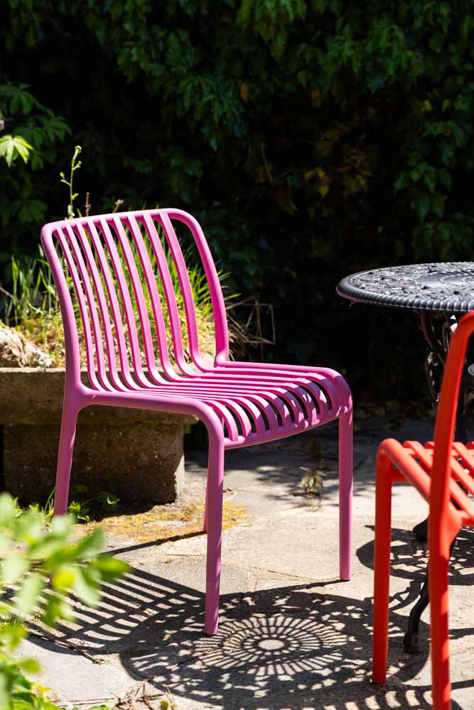 Chaise de jardin d'extérieur rose
