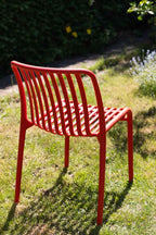 Chaise de jardin d'extérieur rouge
