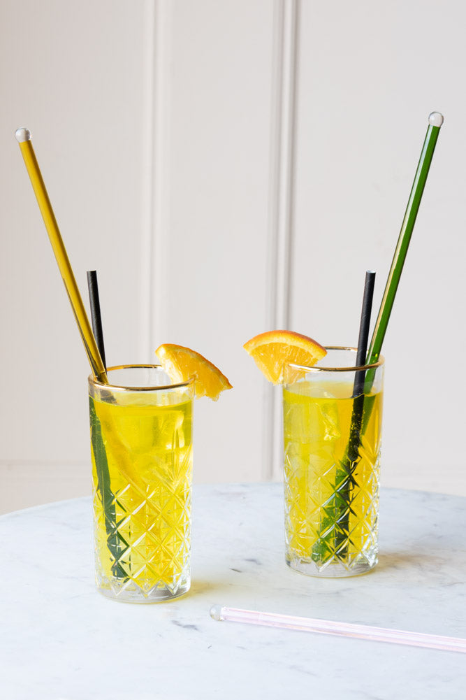 Agitateur à cocktail en verre jaune