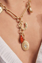 Collier à breloques en chaîne épaisse en or