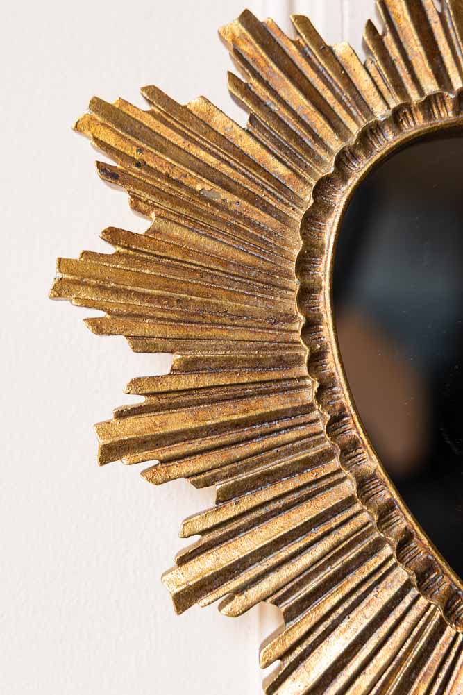 Miroir orné du Sacré-Cœur en or