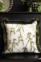 Coussin imprimé bambou vert avec bordure à franges