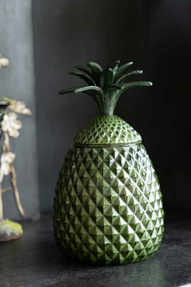 Pot d'ananas en verre vert