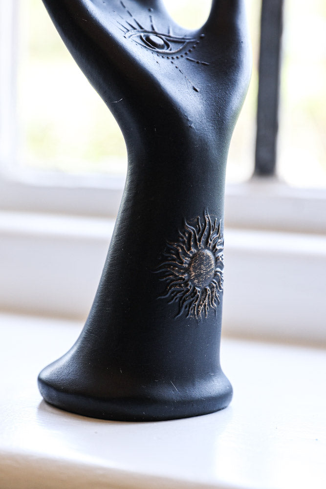 Statue de main ornement support à bijoux