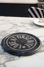 Plateau à fromage en marbre et couvercle en verre