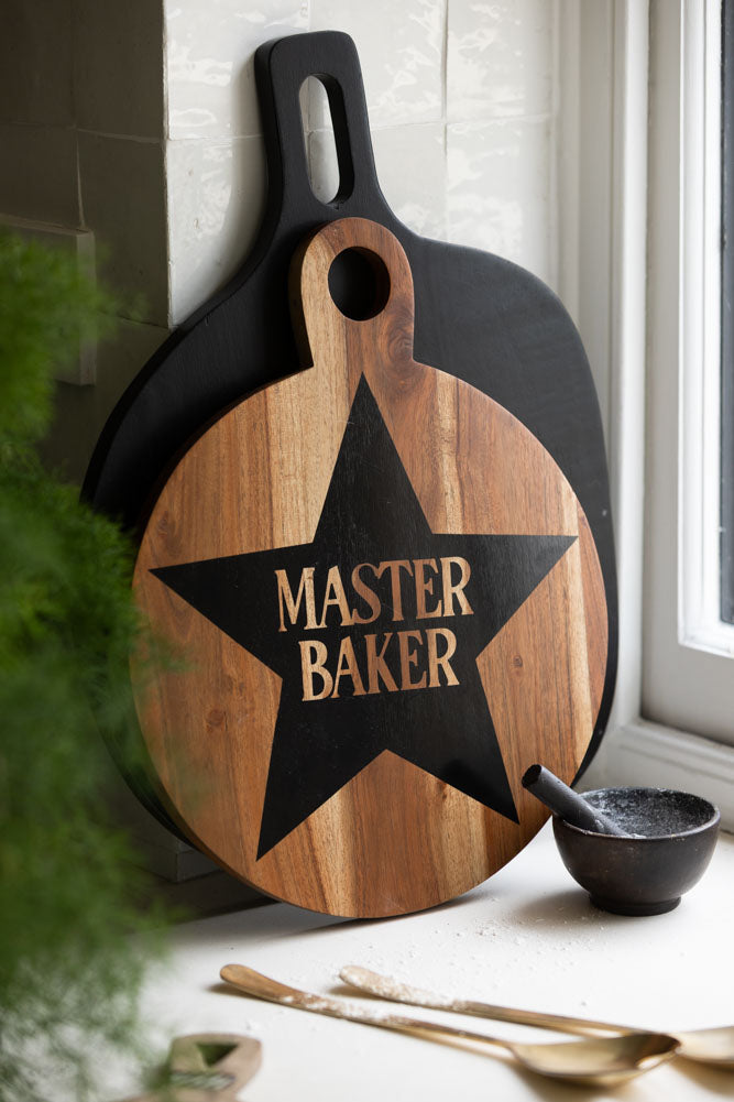 Planche de service en bois d'acacia Master Baker