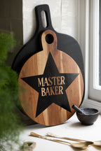 Planche de service en bois d'acacia Master Baker