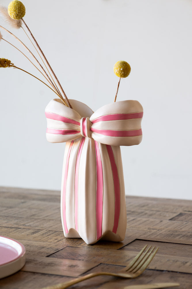 Vase à nœud rose et crème