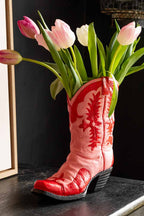 Vase bottes de cow-girl rose et rouge