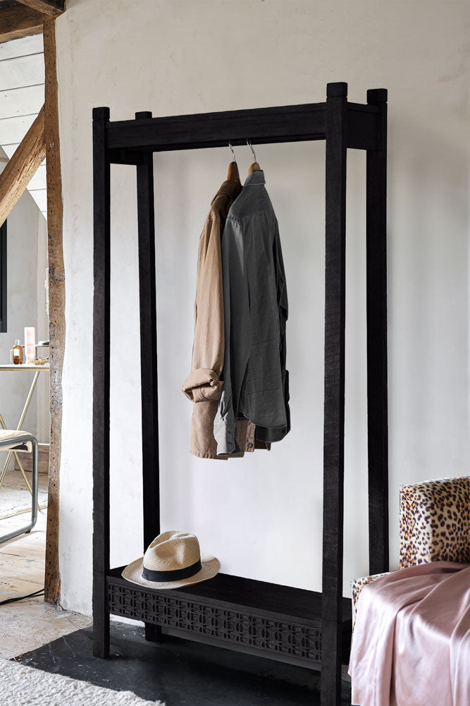 Élégante armoire ouverte indépendante en bois de manguier