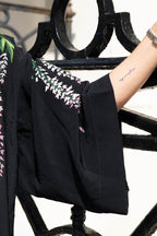 Kimono noir Glycine et chrysanthèmes - Disponible en 2 longueurs